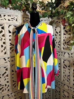 NY&C AWESOME ABSTRACT PINK & MULTICOLORS GEOMETRIC PRINT PLUS TOP